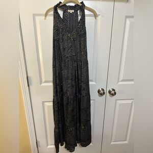 Chic Black and Gold Maxi Dress